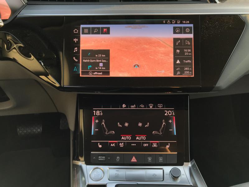 Audi e-tron Quattro | nos photos de l'essai à Abu Dhabi